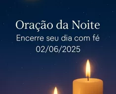 Imagem vertical 1000x1500 pixels otimizada para Pinterest com fundo de céu noturno azul-escuro profundo estrelado. Uma lua dourada suave e serena brilha no céu, acompanhada por luzes douradas de velas que emanam um brilho acolhedor e pacífico. O fundo apresenta transições suaves em lilás, criando uma atmosfera tranquila e reconfortante. No centro da imagem, o texto em branco, em fonte elegante e suave (Montserrat ou Raleway), diz: "Oração da Noite – Encerre seu dia com fé 02/06/2025", claramente legível e harmoniosamente posicionado para não interferir nos elementos visuais. O design é limpo, minimalista, transmitindo paz, espiritualidade e serenidade, ideal para conteúdo de oração e meditação noturna.