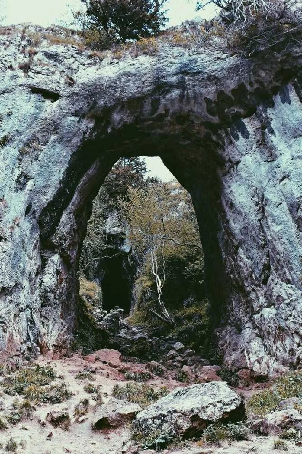 Influência cristã nas redes sociais: Reflexões Bíblicas e Ensinamentos