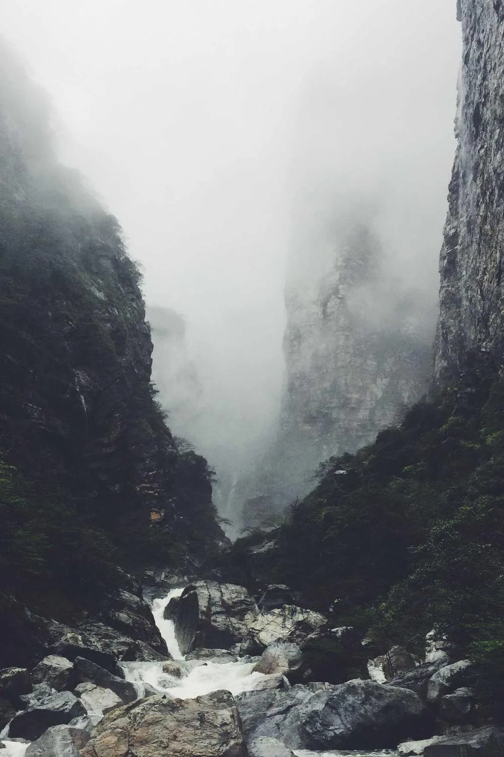 oração da mulher virtuosa na Bíblia: Reflexões Bíblicas e Ensinamentos